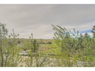 Photo #5: 1008369 Listing