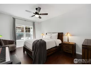 Photo #3: 1008394 Listing