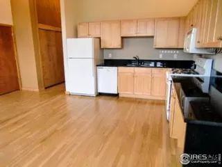 Photo #3: 1008440 Listing 