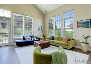 Photo #3: 1008447 Listing