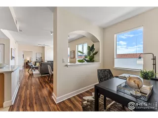 Photo #6: 1008484 Listing 