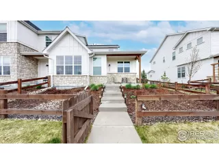 Photo #3: 1008587 Listing
