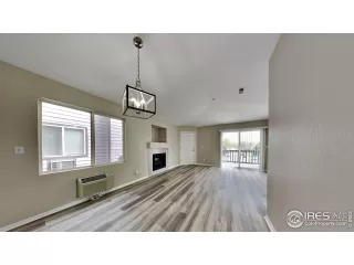 Photo #1: 1008675 Listing