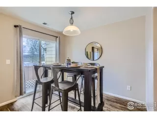 Photo #6: 1008763 Listing