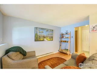 Photo #5: 1008791 Listing 