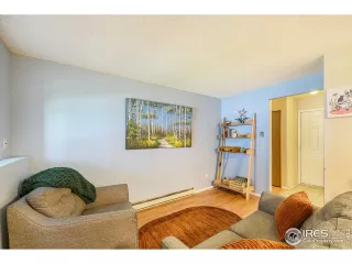 Photo #6: 1008791 Listing 