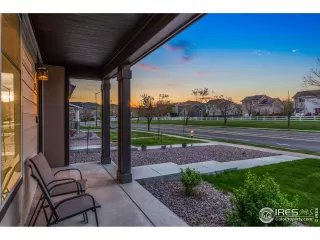 Photo #4: 1008962 Listing