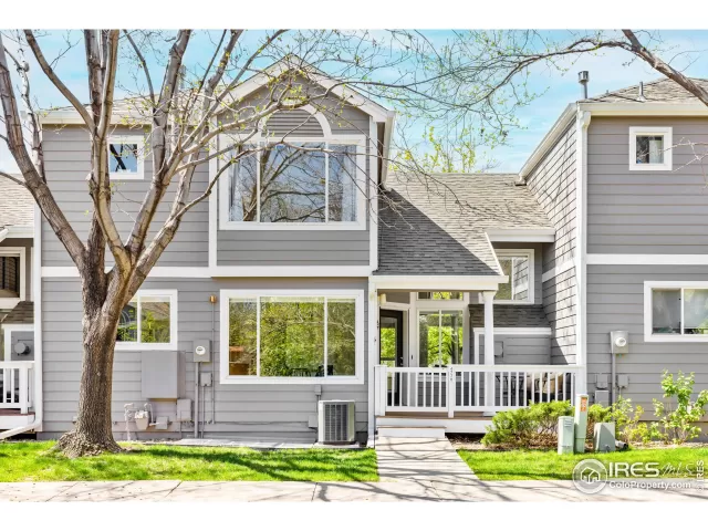 MLS: 1009068 Condo For Sale