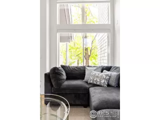 Photo #5: 1009068 Listing 