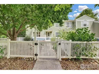 Photo #1: 1009098 Listing