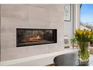 Photo #5: 1009130 Listing