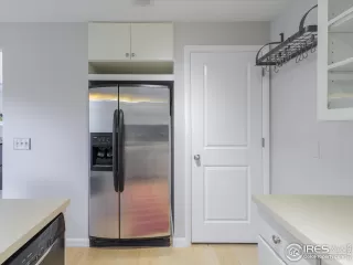 Photo #4: 1009243 Listing 