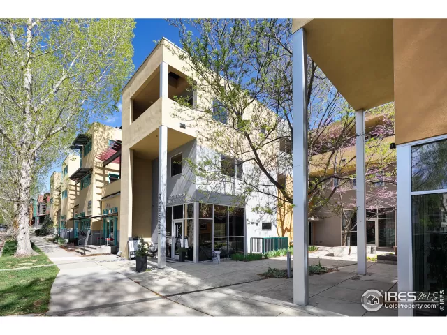 MLS: 1009394 Condo For Sale