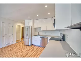 Photo #3: 1009570 Listing 