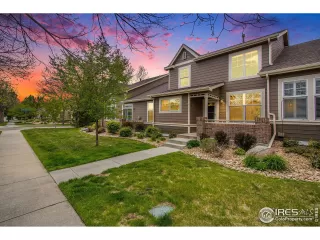 Photo #2: 1009669 Listing