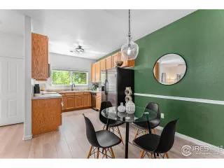 Photo #5: 1009791 Listing 