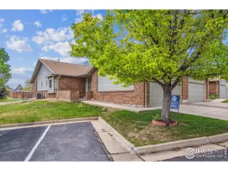 Photo #1: 1009907 Listing