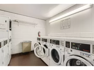 Photo #6: 1010004 Listing