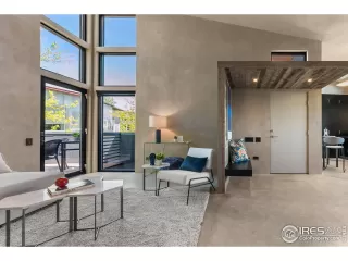 Photo #5: 1010032 Listing 