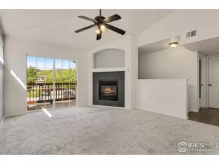 Photo #6: 1010143 Listing