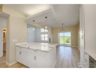 Photo #2: 1010180 Listing