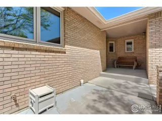 Photo #2: 1010196 Listing