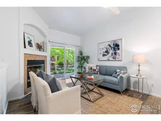 Photo #3: 1010236 Listing 