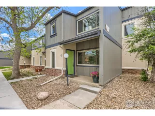 Photo #2: 1010343 Listing