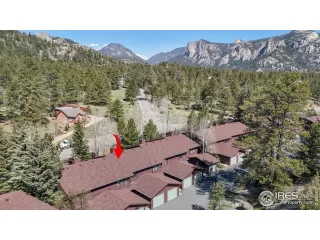 Photo #5: 1010345 Listing