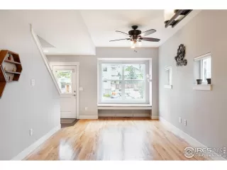 Photo #3: 1010365 Listing