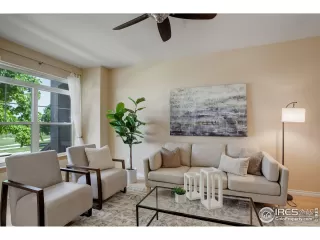 Photo #5: 1010440 Listing