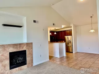 Photo #2: 1010453 Listing