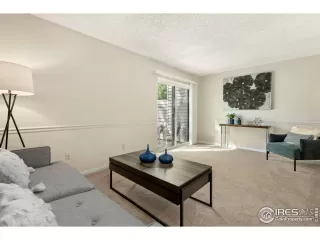 Photo #6: 1010454 Listing