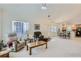 Photo #2: 1010505 Listing