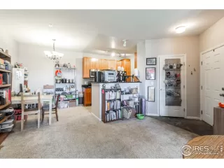 Photo #5: 1010614 Listing