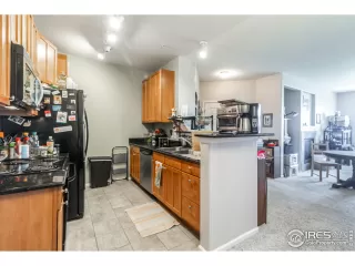 Photo #6: 1010614 Listing