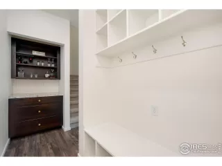 Photo #6: 1010664 Listing