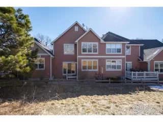 Photo #4: 1010719 Listing