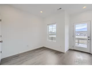 Photo #5: 1010757 Listing 