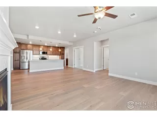 Photo #2: 1010769 Listing