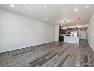 Photo #2: 1010792 Listing