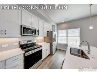 Photo #1: 1010795 Listing