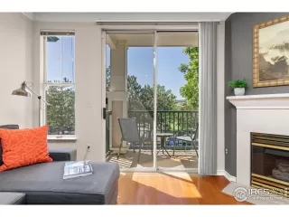 Photo #4: 1010853 Listing