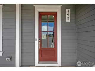 Photo #3: 1010903 Listing