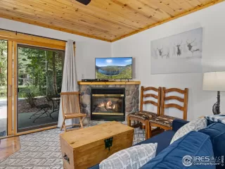 Photo #3: 1010909 Listing