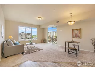 Photo #2: 1010931 Listing