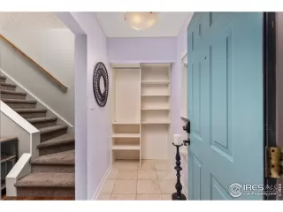 Photo #5: 1010940 Listing