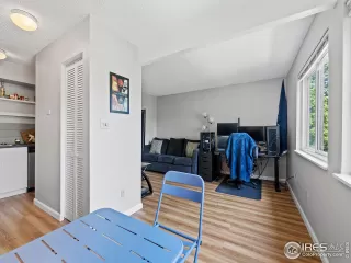 Photo #6: 1011119 Listing