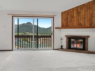 Photo #6: 1011123 Listing