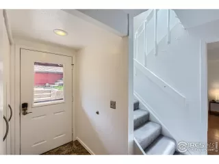 Photo #4: 1011270 Listing